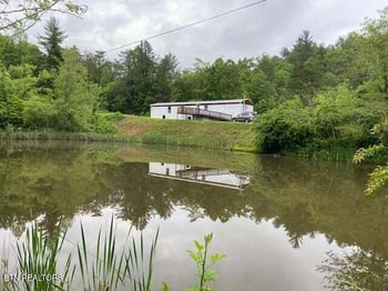1006 Raymond Way, Cosby, TN 37722