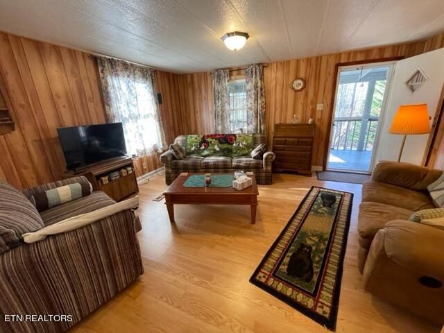 1006 Timberlake Cir, Sevierville, TN 37876