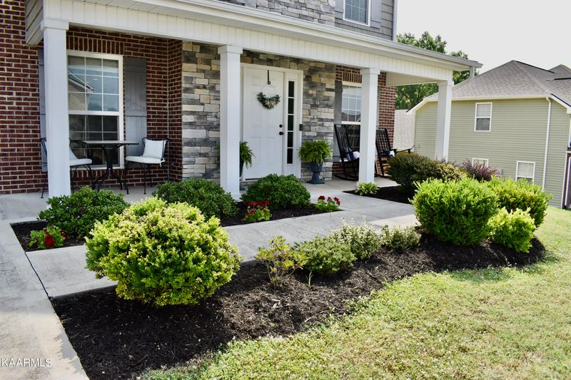 1007 Brooklyn Ln, Maryville, TN 37804