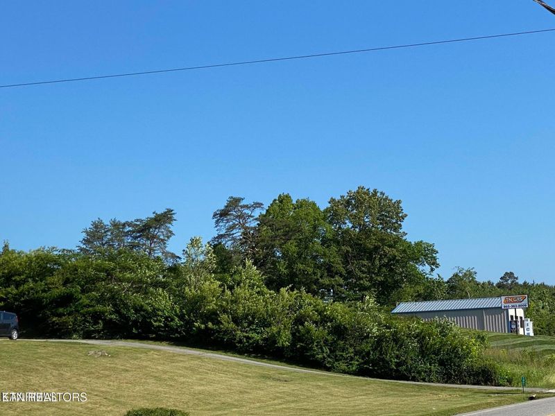 1007 N Main St, Rocky Top, TN 37769
