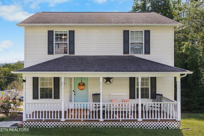 1007 W Kentucky Ave, Lafollette, TN 37766
