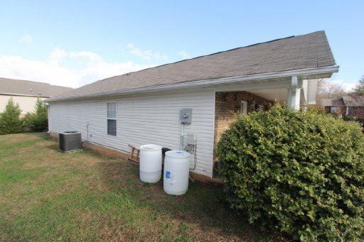 1008 Berry Trail Dr, Sevierville, TN 37862