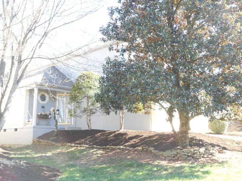 1008 Middleton Pl, Knoxville, TN 37923