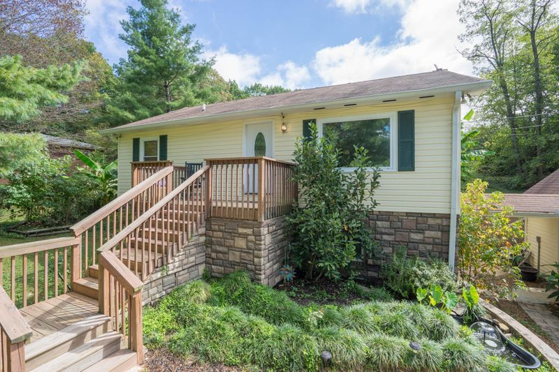 1009 Alpine Rd, Seymour, TN 37865