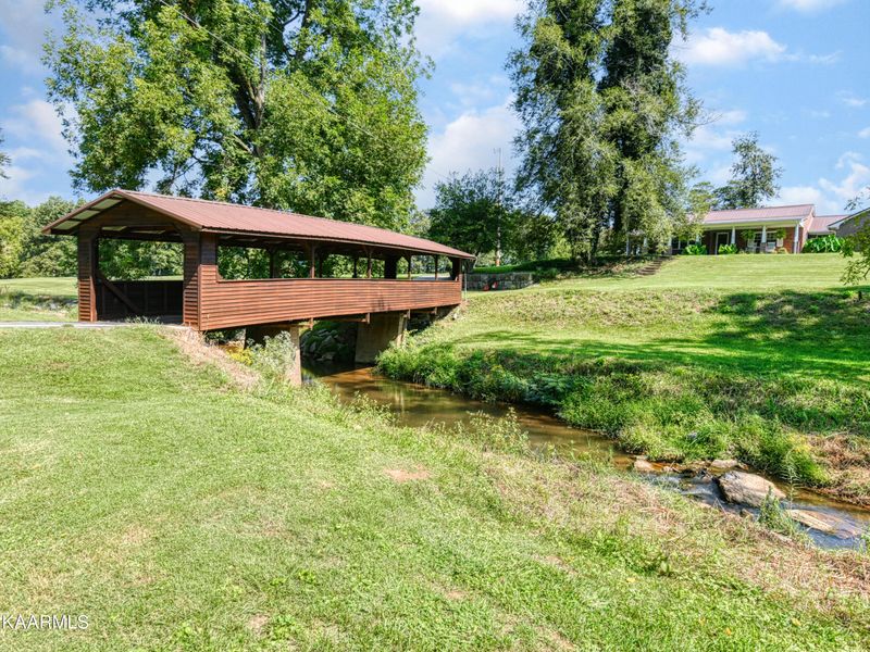 1009 Kimberlin Heights Rd, Knoxville, TN 37920