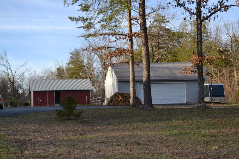 1009 Obed River Rd, Crossville, TN 38555