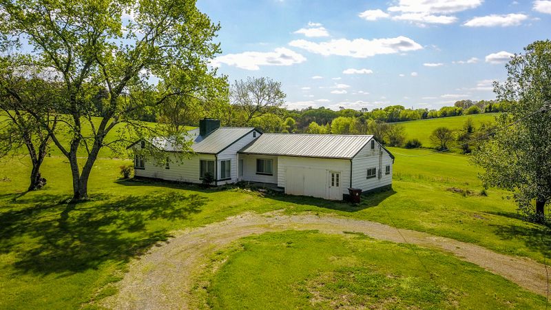 1009 Proffitt Springs Rd, Maryville, TN 37801