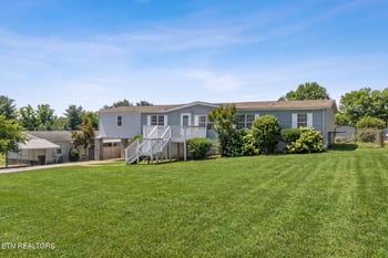 1009 Ridge View Rd, Maryville, TN 37801