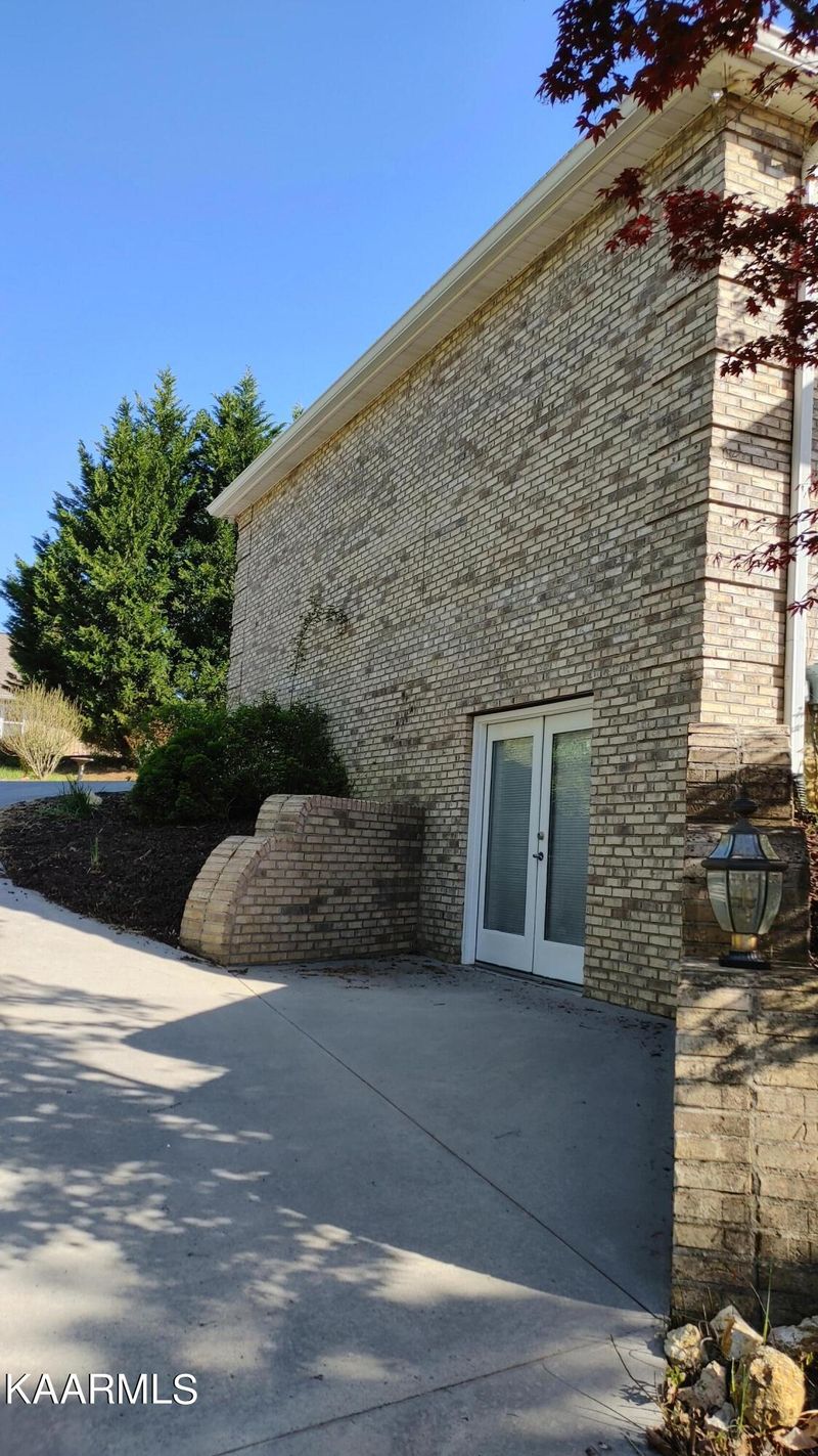 1009 Tellico Ave, Athens, TN 37303