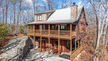 1009 Vista Dr, Gatlinburg, TN 37738
