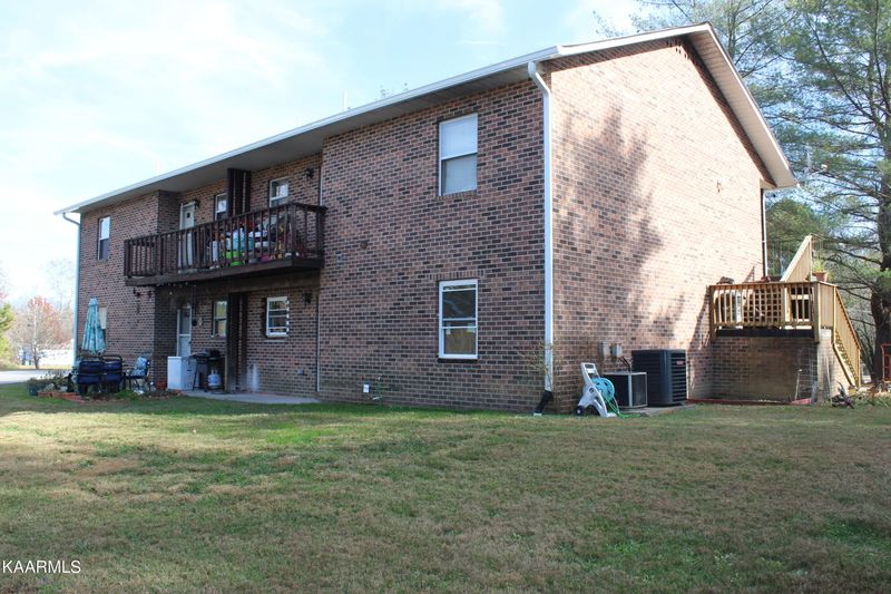 101-111 Raintree Ln, Kingston, TN 37763