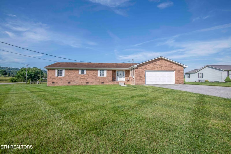 101 Big Valley Rd, Andersonville, TN 37705
