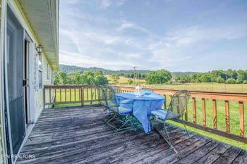 101 Big Valley Rd, Andersonville, TN 37705