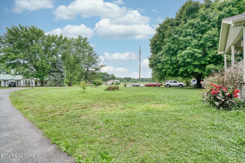 101 Chestnut Ct, Crossville, TN 38555