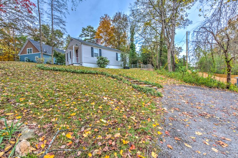 101 Crescent Rd, Norris, TN 37828