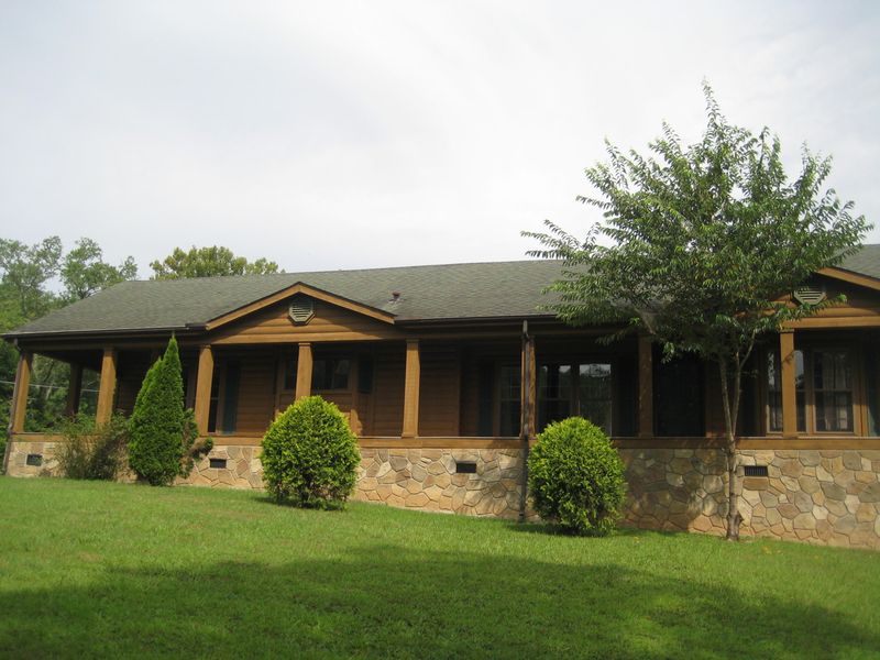 101 Cutters Ln, Clinton, TN 37716