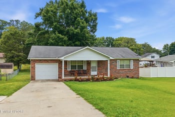 101 Decoy Ln, Clinton, TN 37716