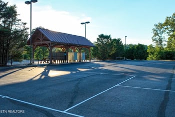 101 Grand Harbor Point, Rockwood, TN 37854