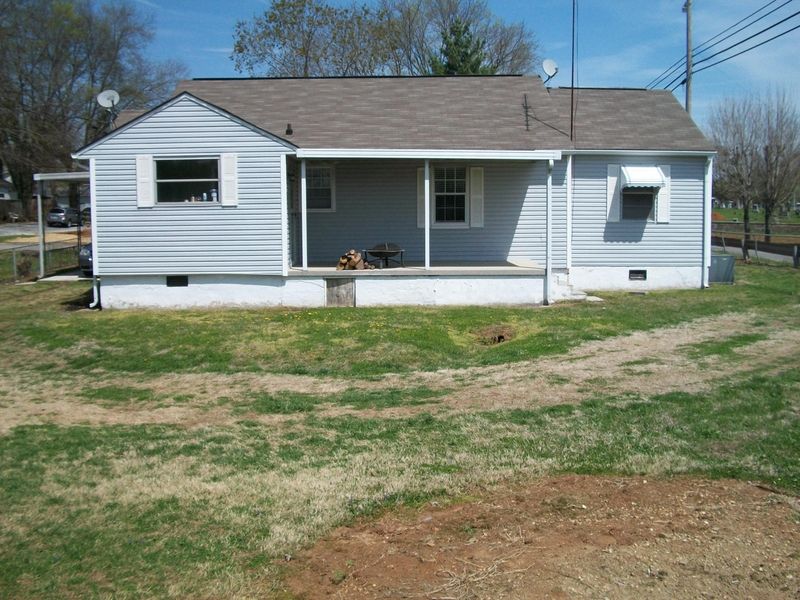 101 Highland Ave, Loudon, TN 37774