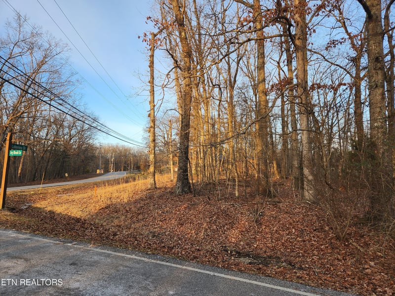 101 Ivy Brook Ln, Crossville, TN 38558