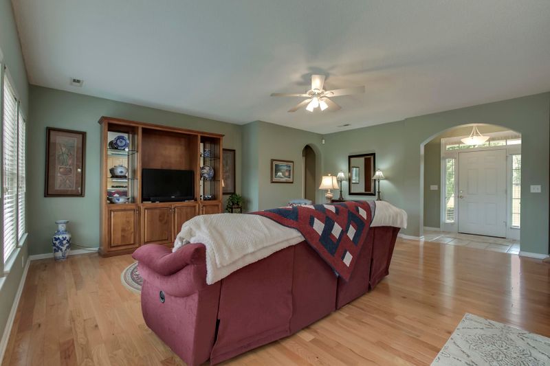 101 Kahite Greens Pl, Vonore, TN 37885