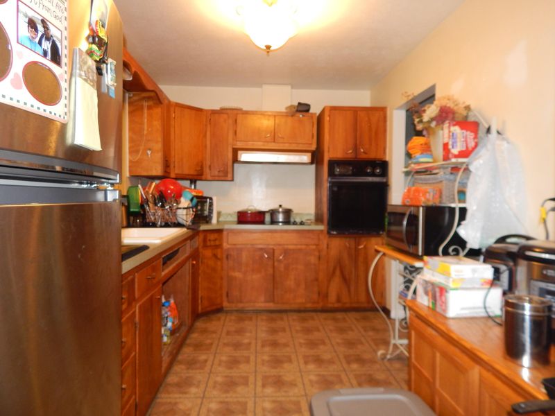 101 Loyola Ln, Oak Ridge, TN 37830