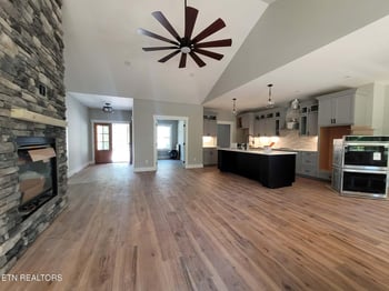 101 Odali Ln, Loudon, TN 37774