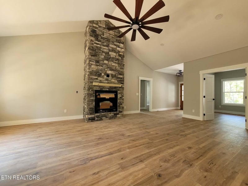 101 Odali Ln, Loudon, TN 37774