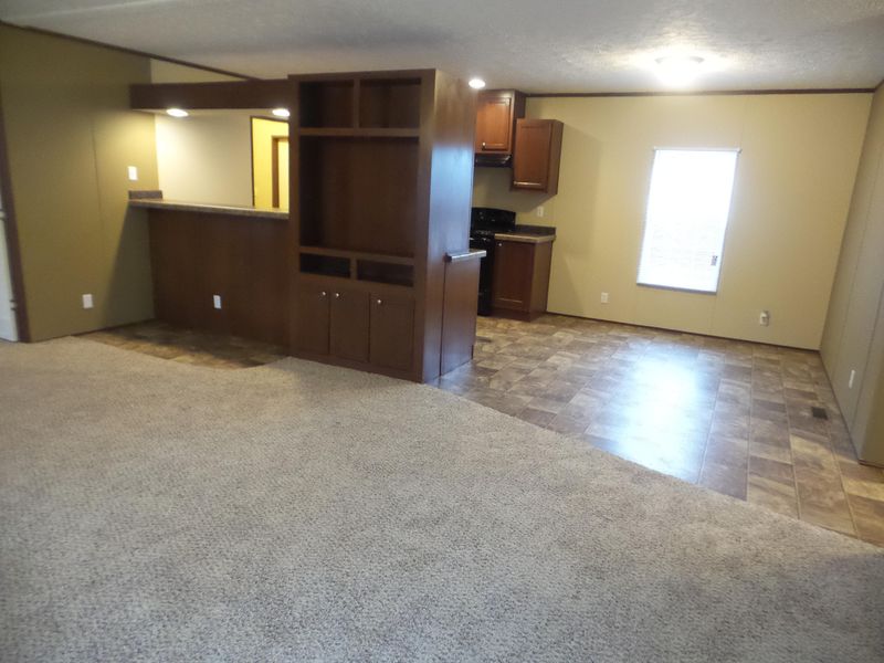 101 Pinecrest Dr, Loudon, TN 37774