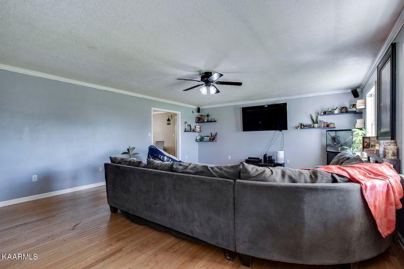 101 Sunset View Dr, Kingston, TN 37763
