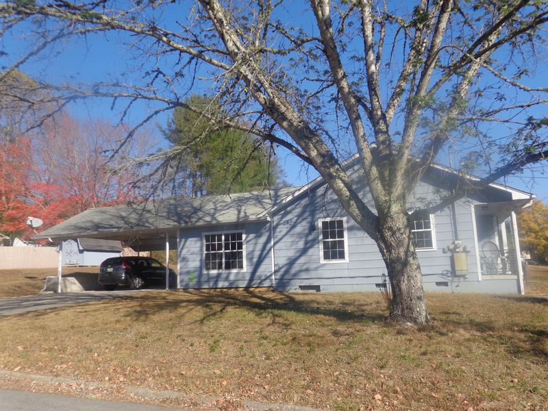101 Tansi Ln, Oak Ridge, TN 37830