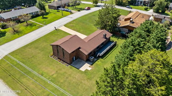 101 Westland Dr, Clinton, TN 37716