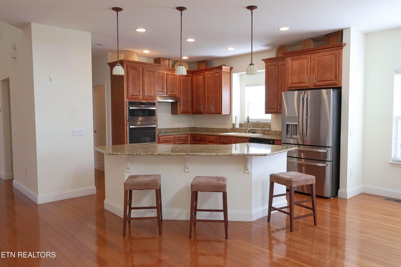 101 Willowcreek Blvd, Sweetwater, TN 37874