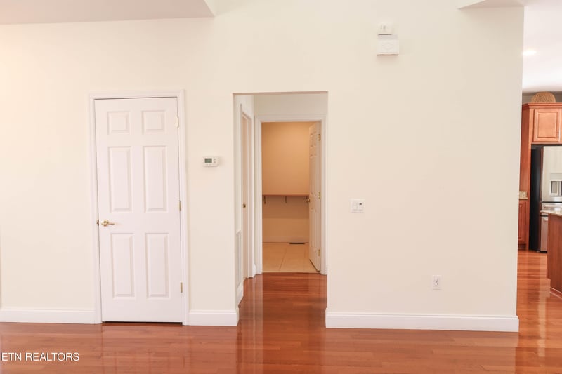 101 Willowcreek Blvd, Sweetwater, TN 37874