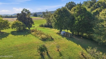 1010 Brushy Valley Rd, Heiskell, TN 37754