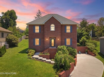 10108 Lonely Oak Ln, Knoxville, TN 37932