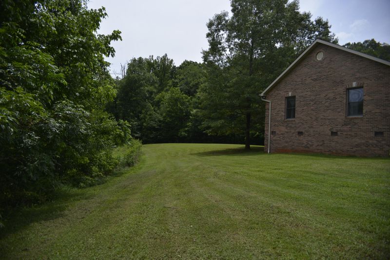 1011 Andrew Johnson Hwy, Strawberry Plains, TN 37871