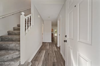 1011 Blinken St, Knoxville, TN 37932