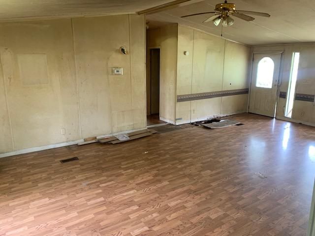 1011 Cox Cir, Oliver Springs, TN 37840