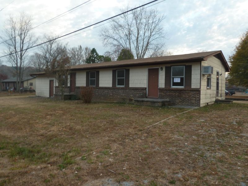 1011 Lisa St #A&B, Seymour, TN 37865