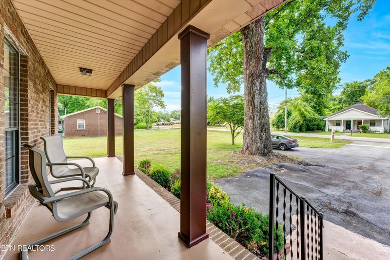 1011 Sevierville Rd, Maryville, TN 37804