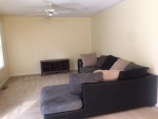 1012 Knoxville College Dr, Knoxville, TN 37921