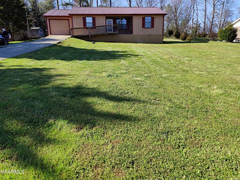 10125 Martel Rd, Lenoir City, TN 37772