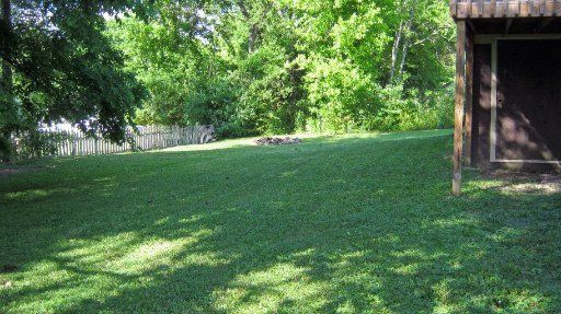 1013 E Dr, Knoxville, TN 37920