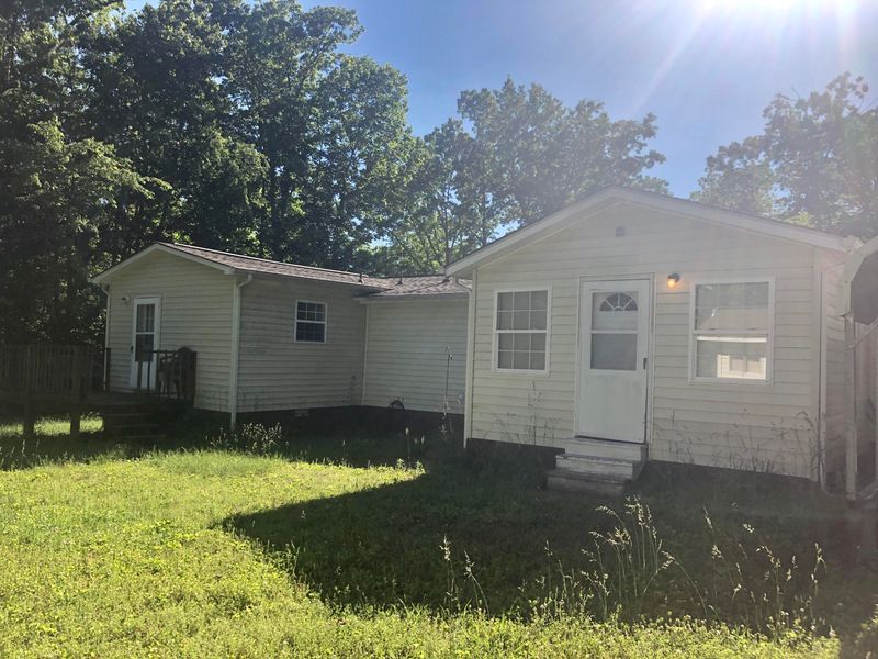 1013 Huron Dr, Crossville, TN 38572
