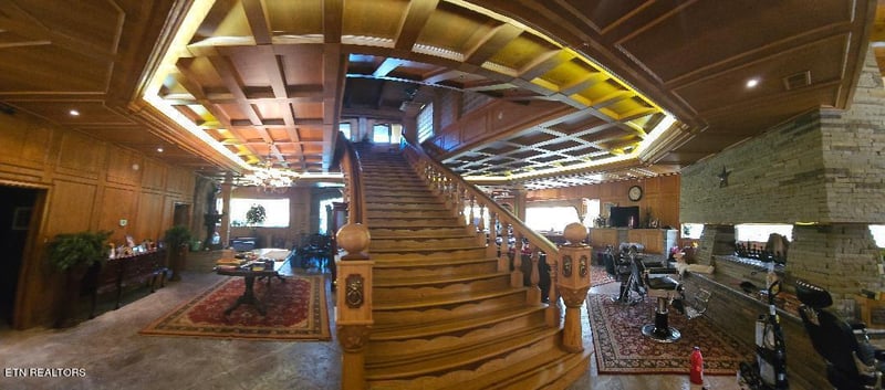 1013 Oliver Springs Hwy, Clinton, TN 37716