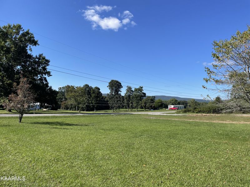 1014 Price Loop, Rockwood, TN 37854