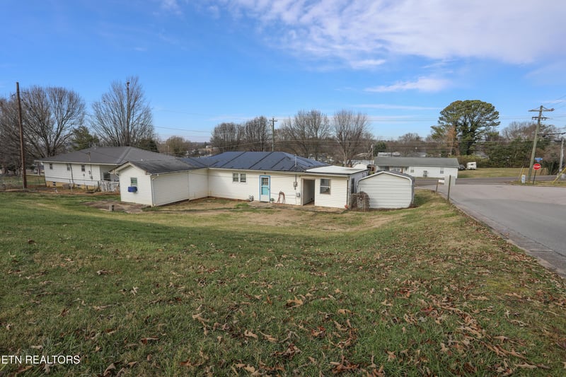 1014 Sweetwater Vonore Rd, Sweetwater, TN 37874