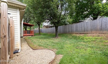 10145 Rockbrook Dr, Knoxville, TN 37931