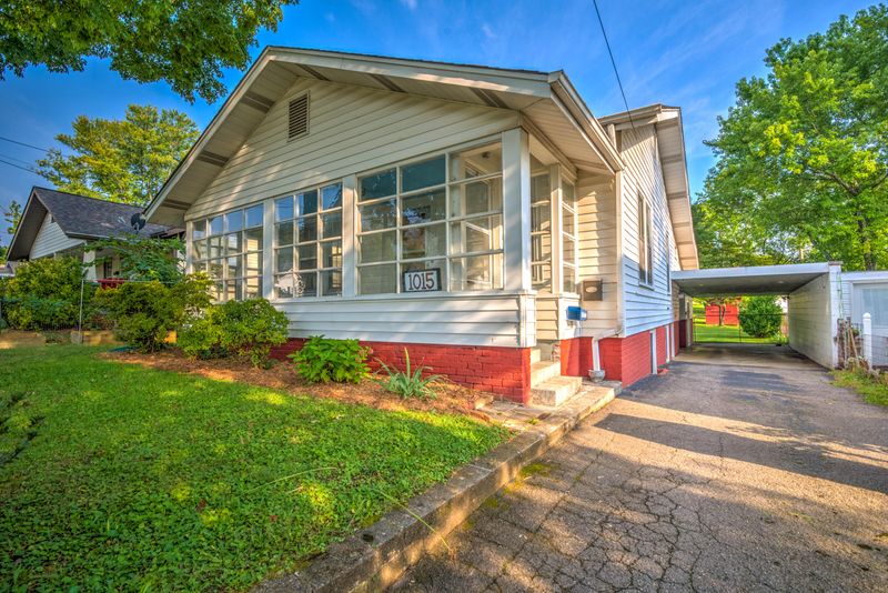 1015 Atlantic Ave, Knoxville, TN 37917